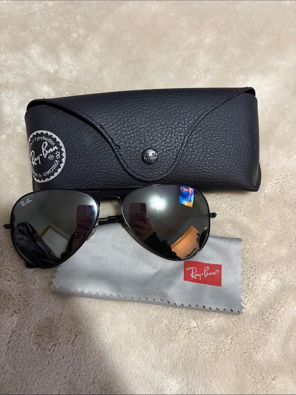 Ray-Ban Men's Black Aviator Sunglasses with Mirrored Lenses